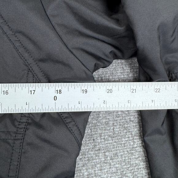 The North Face Jacket Women's Small Black Quilted Puffer‎ Redpoint Outdoors - Picture 4 of 6